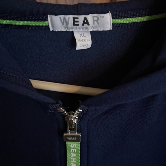 Seattle Seahawks zip up hoodie - Picture 3 of 3